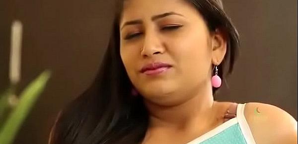  పక్కింటి కుర్రాడి తో - Pakkinti Kurradi Tho - Telugu Romantic Short Film